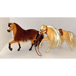 Dreamworks Spirit Riding Free 7" Horses Spirit + Chica Linda Long Hair Lot of 2